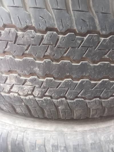 acchi condition mein hai takariban 70 fisadi