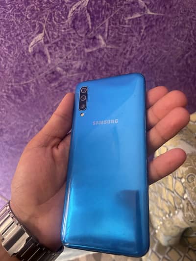 samsung A50 for sale