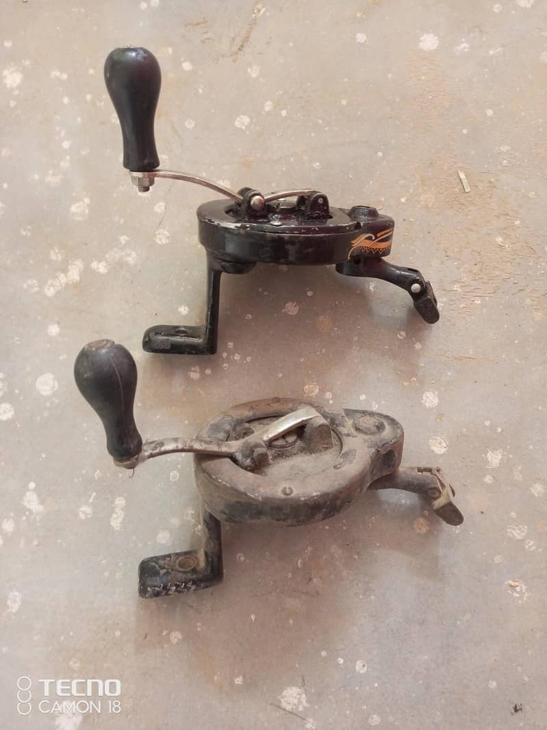 Sewing Machine Handle 2
