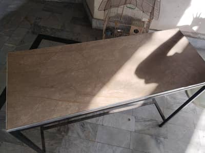 plastic chairs and wooden table