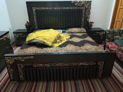 King size bed set for sale