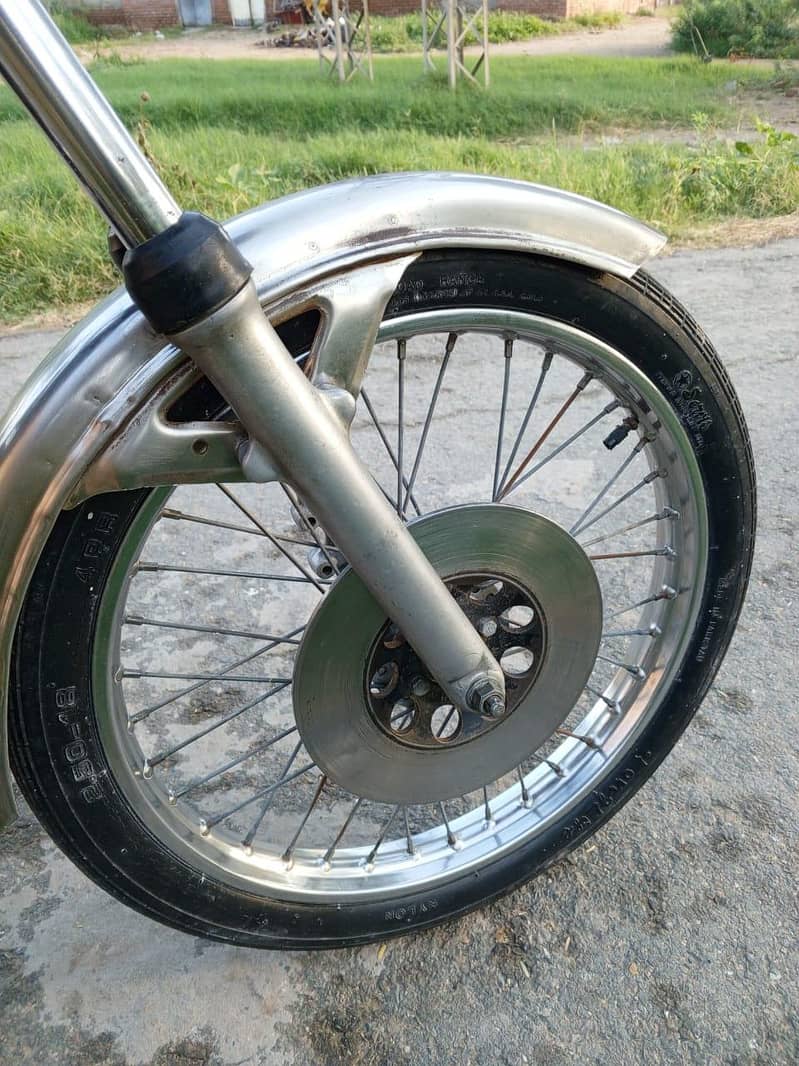 لاجواب بایک 4