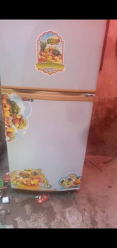 03214998810 dawlance fridge mediam saiz