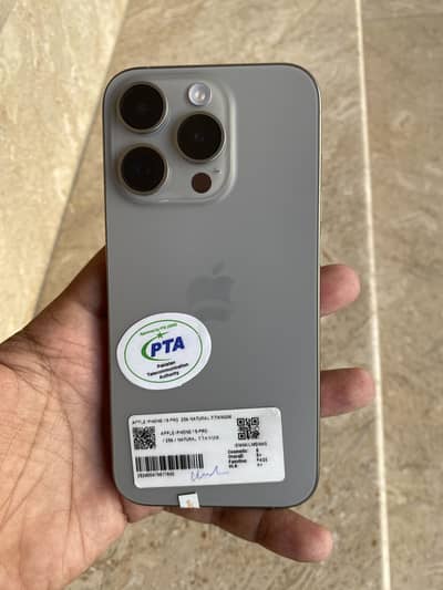 Apple iphone 15 pro 256gb pta approved 10/10