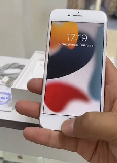 iPhones 7 128 GB PTA approed 03492457740 my WhatsApp number