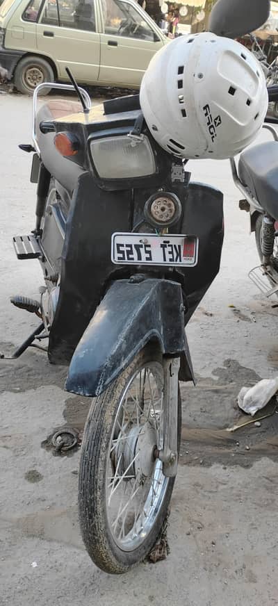 ہیرو ایشیا سیلف سٹارٹ اٹومیٹک اسکوٹر