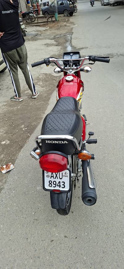 honda 125 red colour for sale