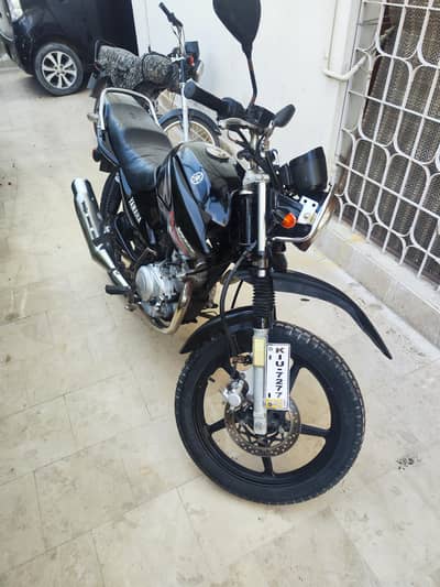 YBR 125 G Imported Black Color Well Maintained Japanese No Work