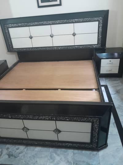 Classic bed for sale
