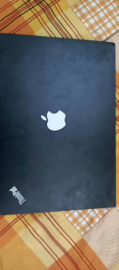 Lenovo E590 (20/477)