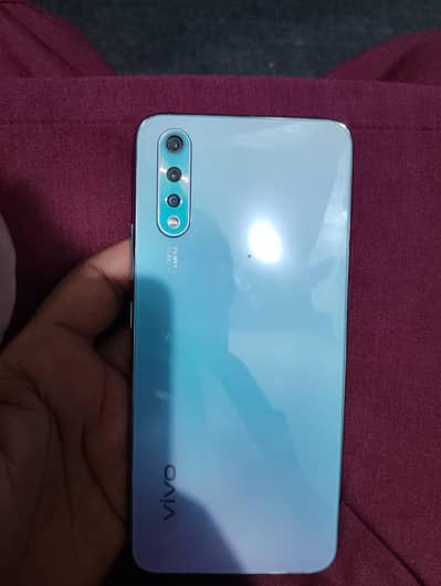 vivo s1 4gb 128gb