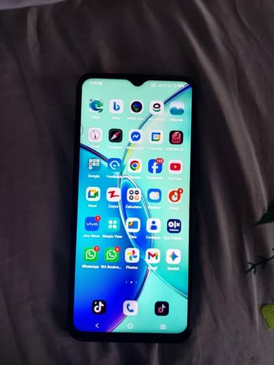 Vivo y17s 6 128 for sale