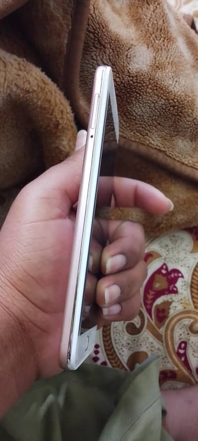 I. 16/4 Islamabad Exchange Possible