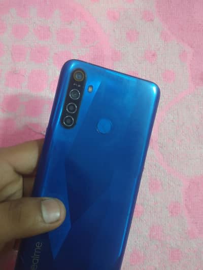 realme 5 4/64