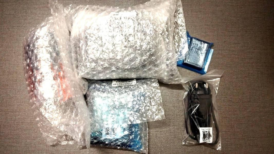 Model	Canon EOS 3000D 8