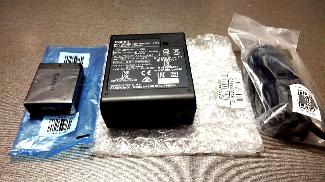 Model	Canon EOS 3000D 9