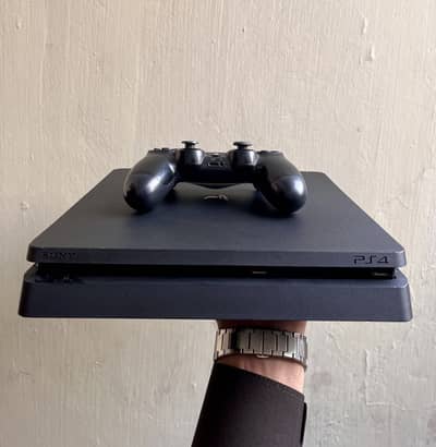 ps4 slim 500gb | controller | with digital games | original console