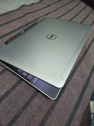 Dell Latitude E6540  | i7 4th gen MQ processor | Amd Dedicated GPU
