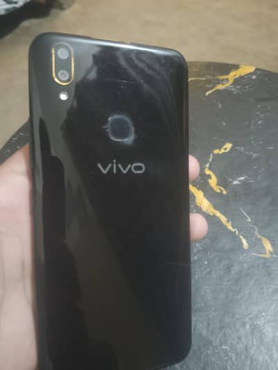 Vivo y85
