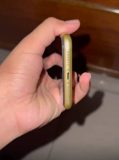 Iphone 11 128gb 10/10 condition fu