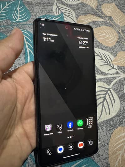 SAMSUNG A72 XCELLENT CONDITION