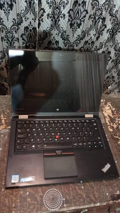 Lenovo Core i5 6Gen touch screen 360 pen key light finger print