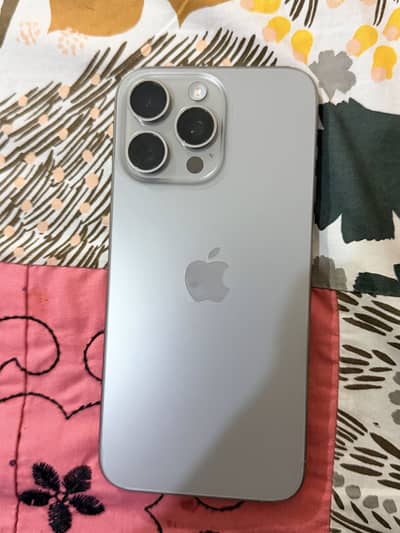 Iphone 15 pro max factory unlock clean phone