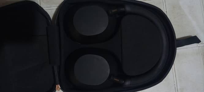 Sony headphone 1000 xm5 wireless original sealed pice