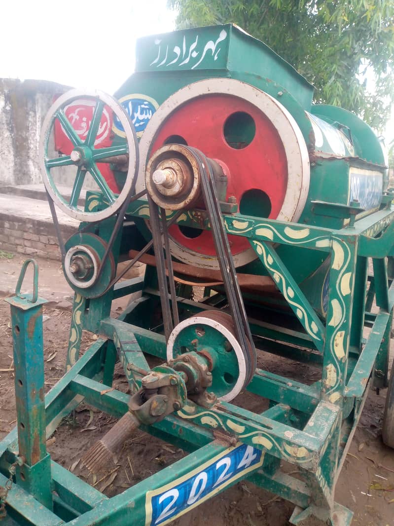 Thresher machine 3