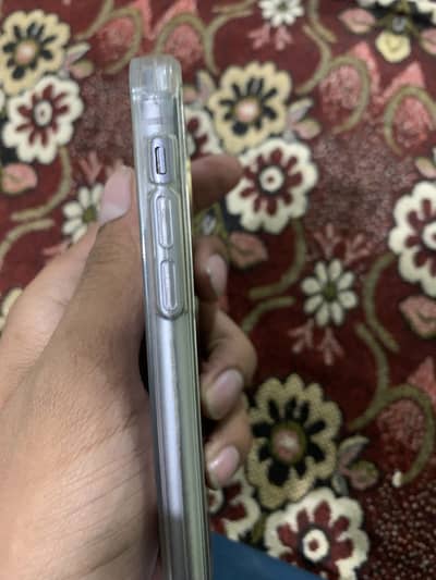 iPhone 11 jv 64 gb btry health 89
