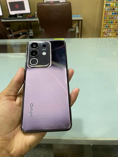 vivo y29 box charger har jiz ha argant sal I phone exchange possible