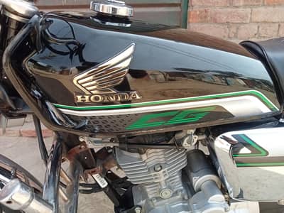 Honda CD 70 2023 model total genuine condition 10/10 documents clear h