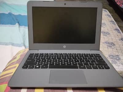 HP  Stream 11 PRO G4