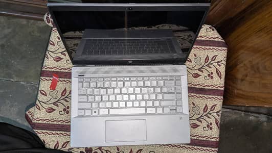 HP Pavilion 14 | Core i3 8th Gen | 8GB RAM | 128GB SSD | Slim Laptop