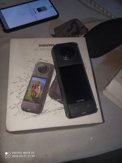 insta360 X4