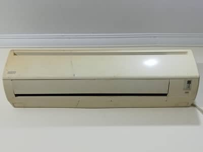 Acson 1.5 Ton AC, Well Maintained and powerful cooling, good condition