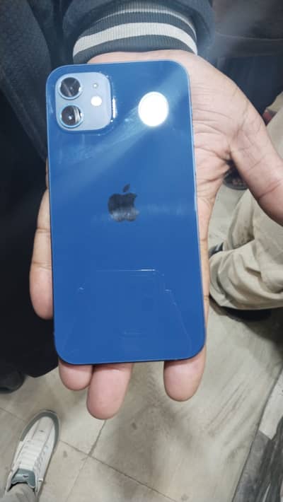 iPhone 12 non pta phone