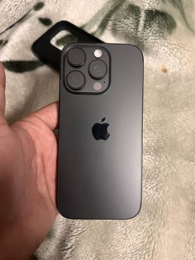 Iphone 16 pro 512gb , 100% battery health, PTA APPROVED