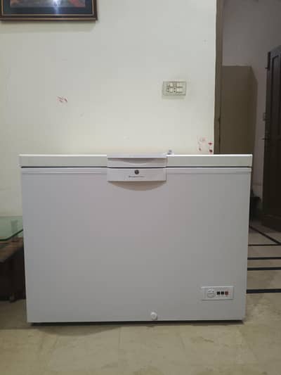 Dawlance DF-400SD Deep Freezer Excellent Condition