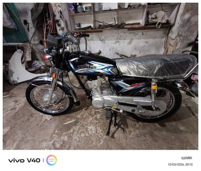 UNIQUE 125 FRESH CONDITION NO ANY FAULT IS  PA RABTA KARAY 03493134359
