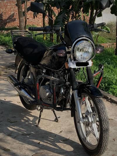Suzuki gs 150 se