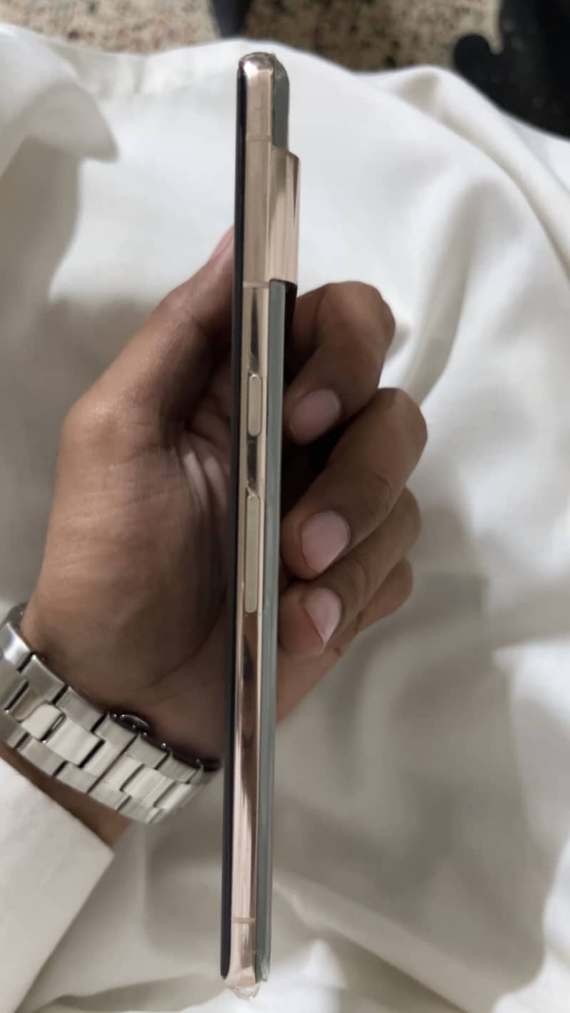 Google Pixel 7 Pro 2