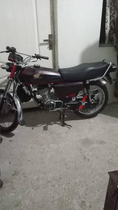 Good condition bike urjant sale