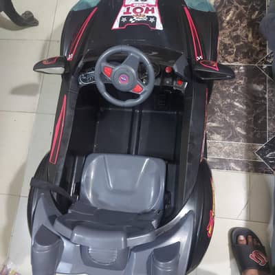 baby use car good condition. with all parts