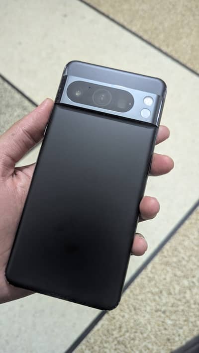 Google Pixel 8 Pro
