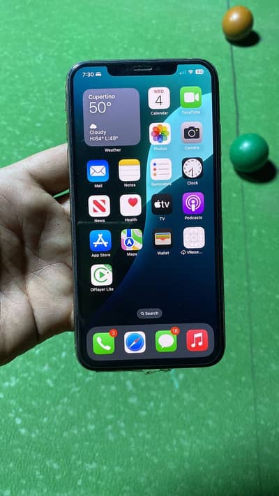 I phone xsmax officially pta approved dono sim 10by10