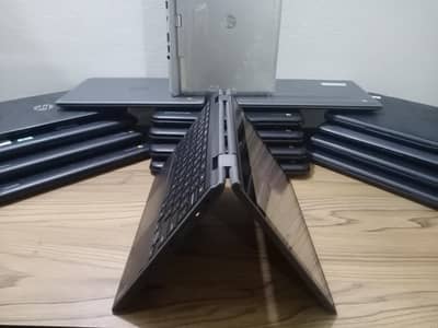 Lenovo Chromebook 4gb 32gb rotatable playstore varient