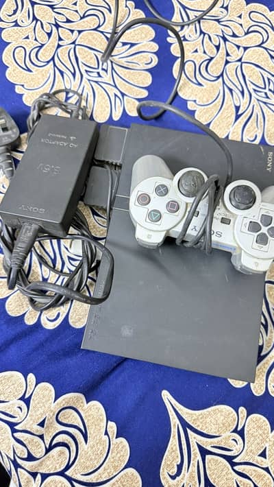 Playstation 2 with fFee McBoot