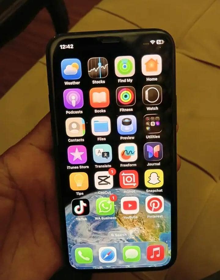 Iphone 11 pro 4
