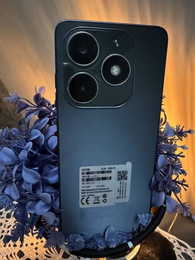 techno spark 20 16 GB  Ram plus 256 gb